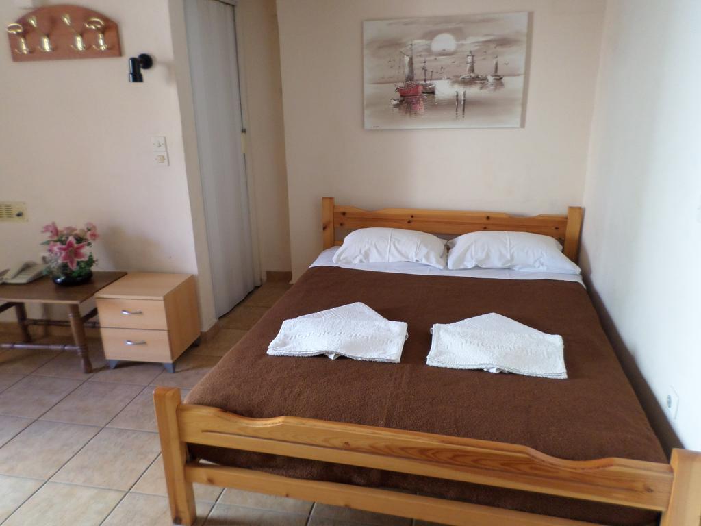 Tina Hotel Chania  Ruang foto