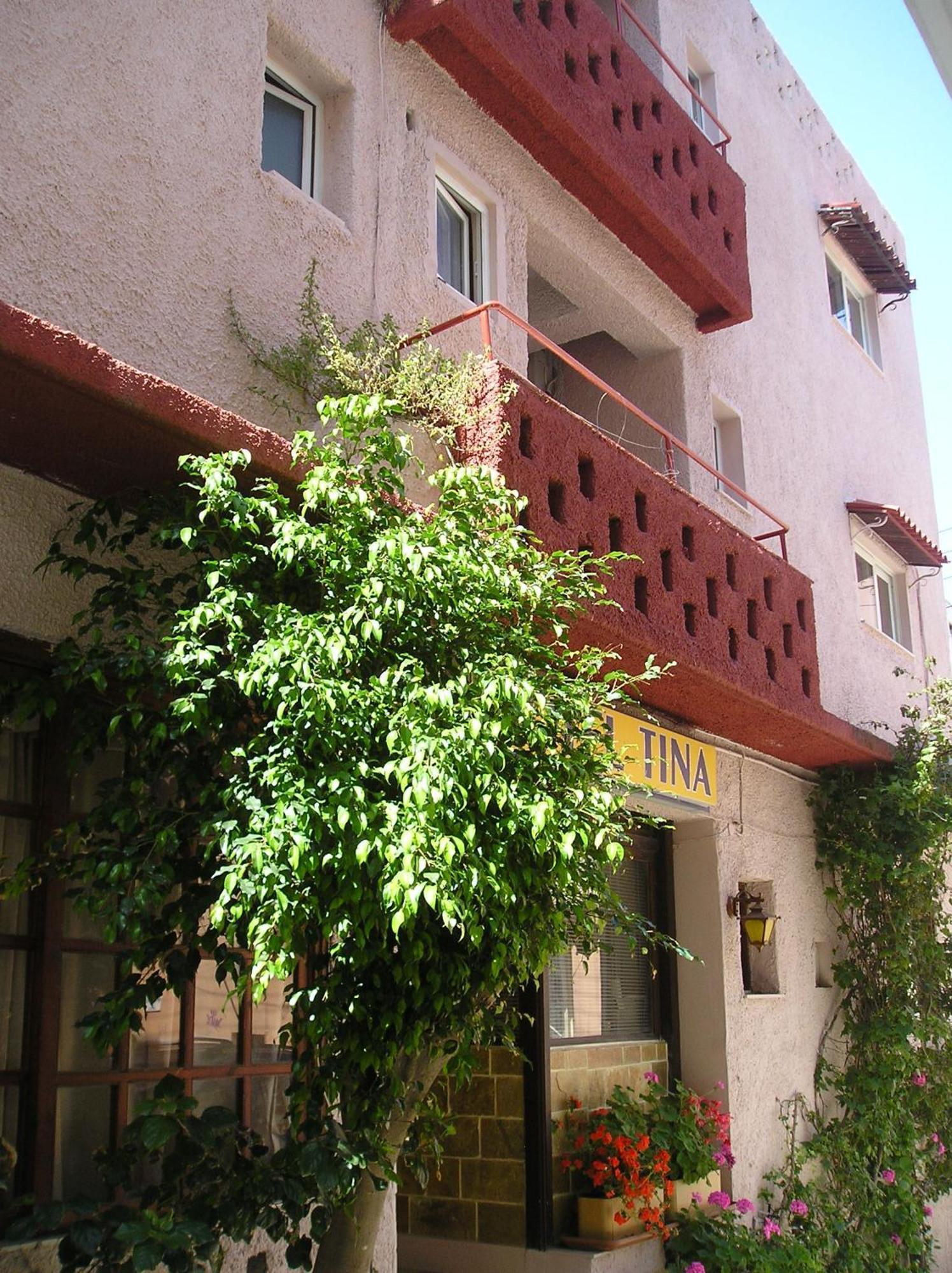 Tina Hotel Chania  Bagian luar foto