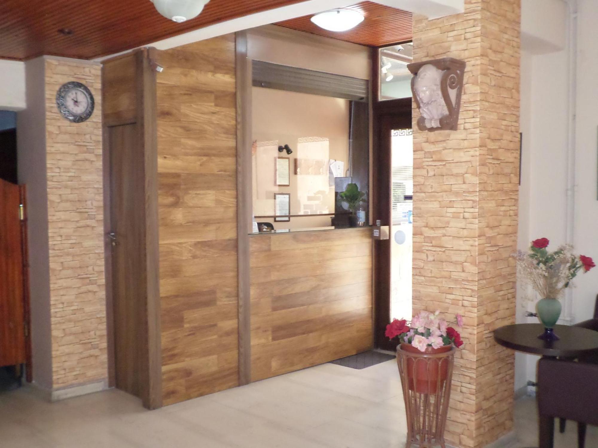 Tina Hotel Chania  Bagian luar foto